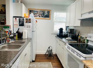 101-103 E Kelso Rd, Columbus, OH 43202