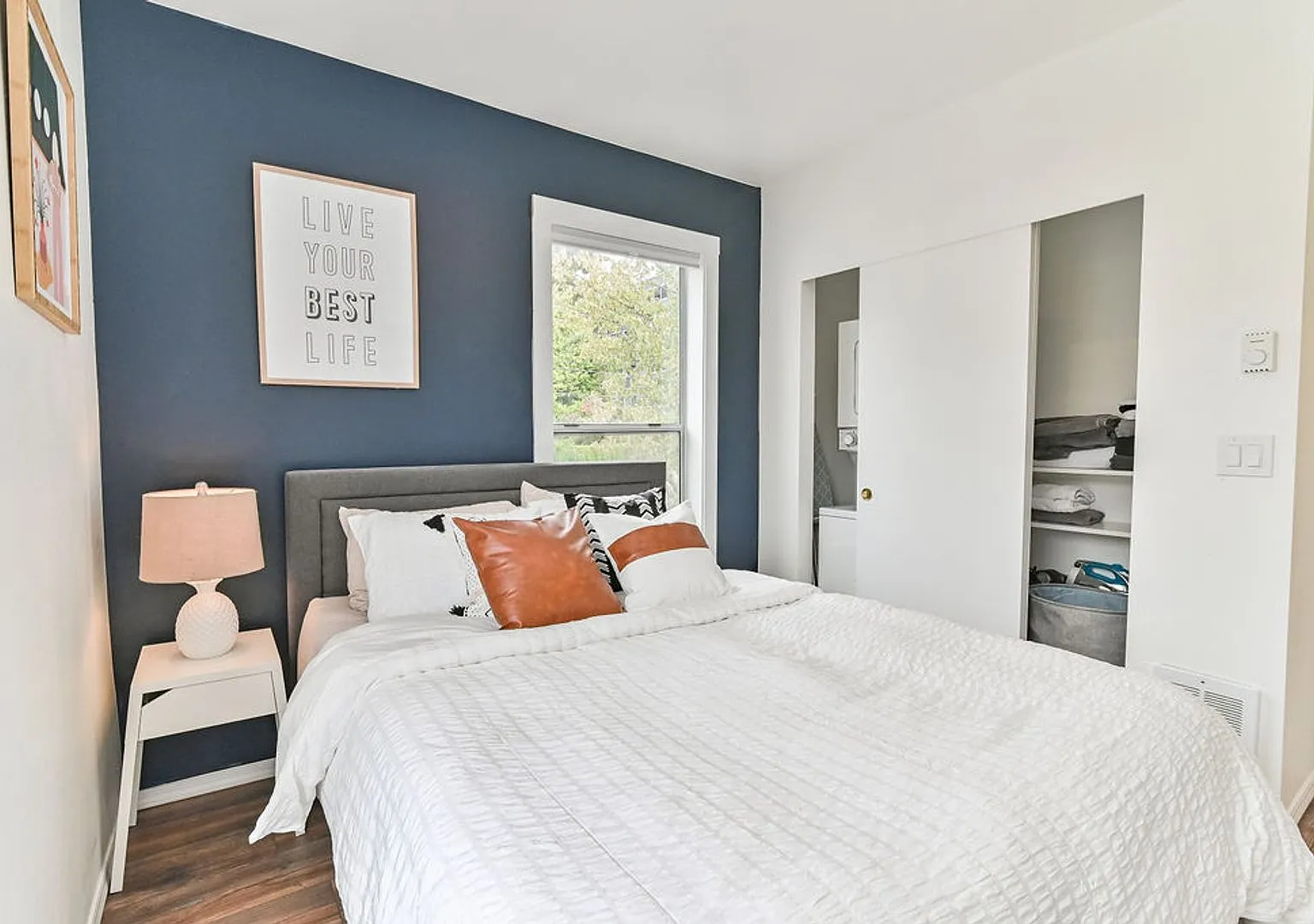 823 Nob Hill Ave N — Photo 4