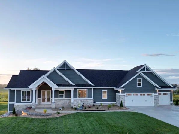 3306 Colton Way, Sun Prairie, WI 53590