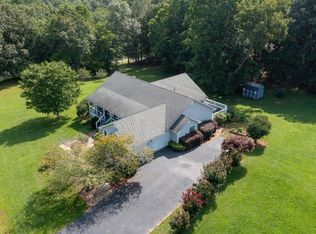 1500 Garland Ln, Young Harris, GA 30582