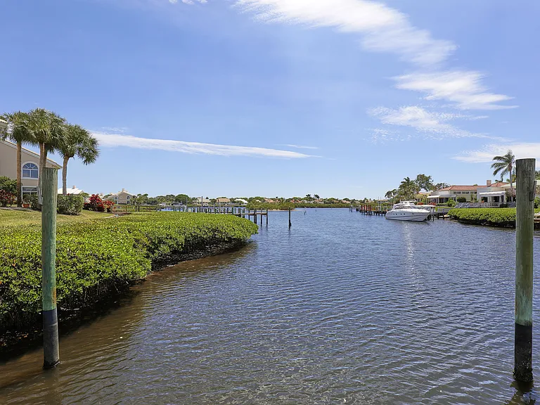 392 Spyglass Way — Photo 21