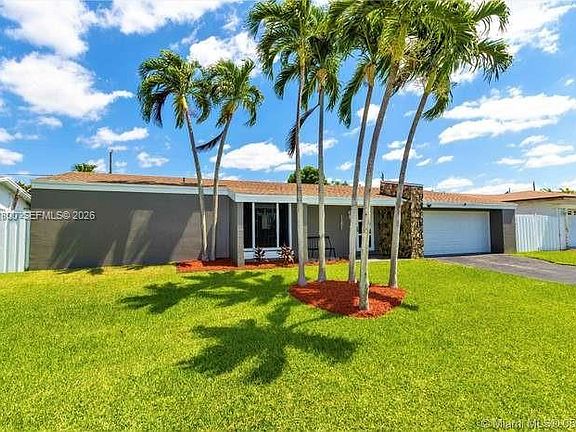 3rd image of 11421 NW 30th Pl