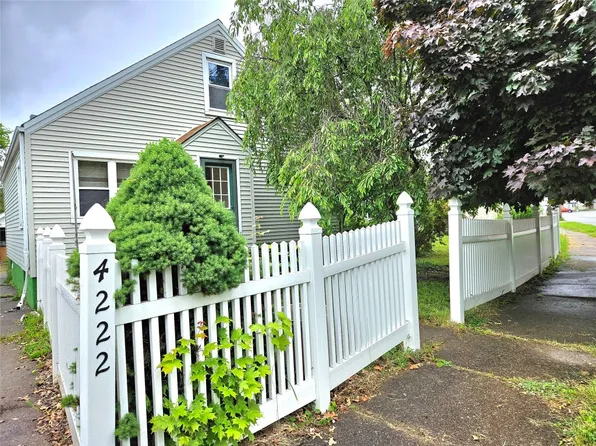 4222 Harding Dr, Erie, PA 16509