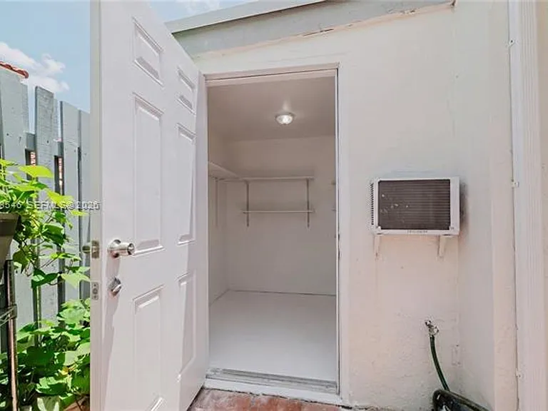1482 Springside Dr — Photo 20