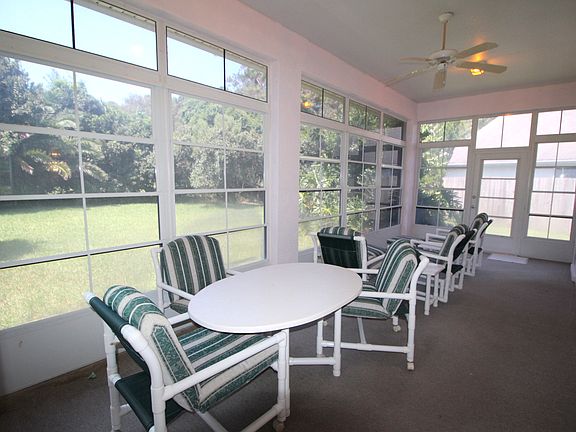 3rd image of 16 Curved Creek Way