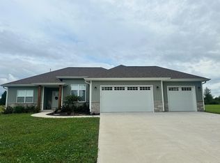 7405 Longworth Clos, Stillman Valley, IL 61084