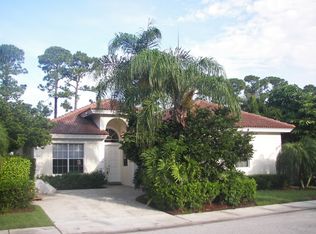 104 Stonebriar Blvd, Jupiter, FL 33458
