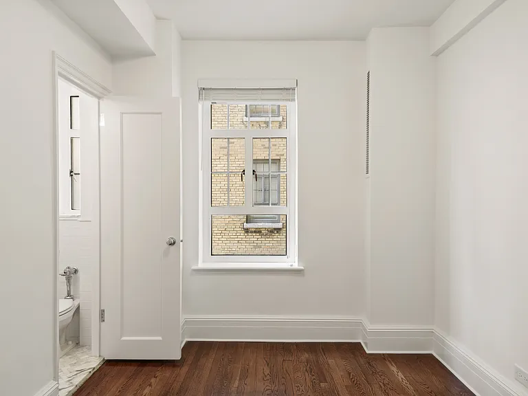 241 Central Park W #4D — Photo 16