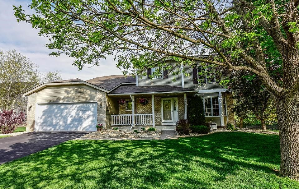 Large yard in both front and back of home!