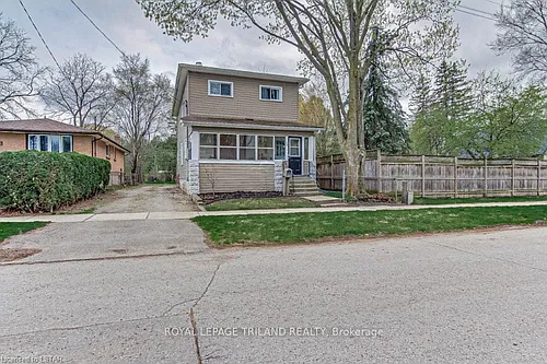 256 Edinburgh St #UPPER Photo 1