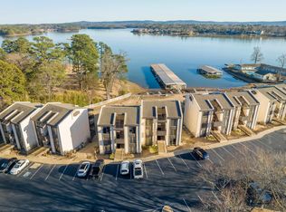 270 Lake Hamilton Dr #&-D12, Hot Springs National Park, AR 71913