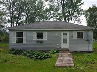 13303 N Pointe Circle Dr, Fort Wayne, IN 46818