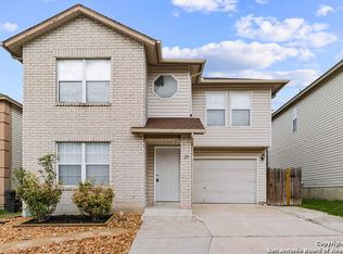 23 Badgers Hls, San Antonio, TX 78238