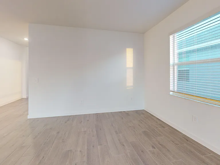 8086 Shore Lake Dr — Photo 17