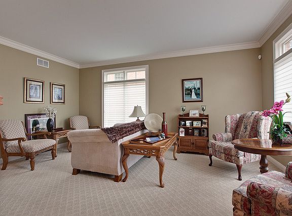 2nd image of 1658 N Pebble Beach Way