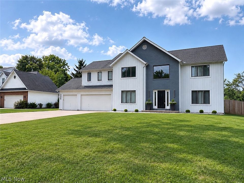 1st image of 608 Dewitt Dr
