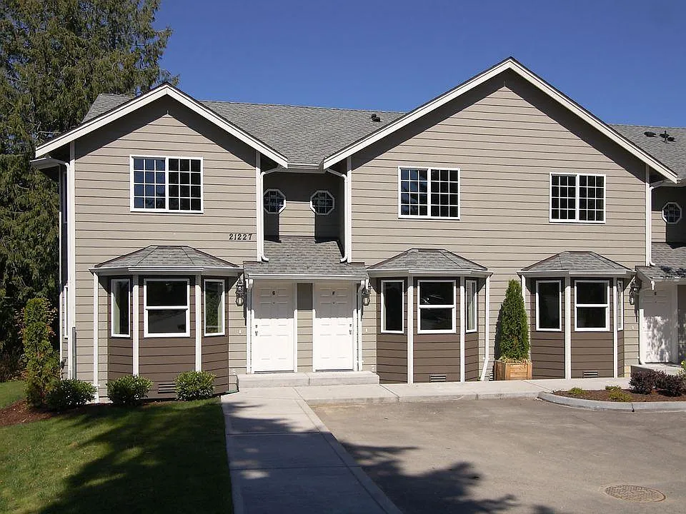 21227 58th Ave W
