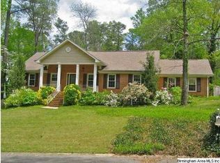 1731 Kestwick Cir, Birmingham, AL 35226