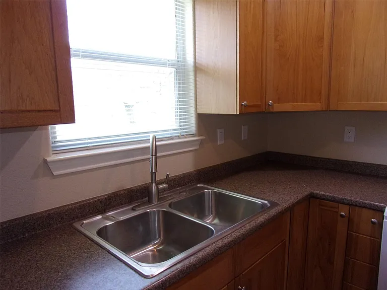 179B Two Friends Trl — Photo 8