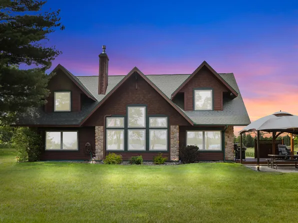 270 Harriet Lake Trl NW, Pine River, MN 56474