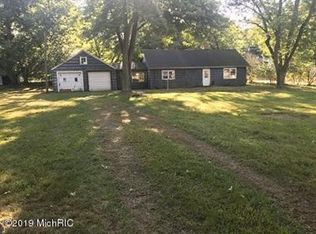 2845 S 3rd St, Niles, MI 49120