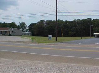 Pickwick Rd, Savannah, TN 38372