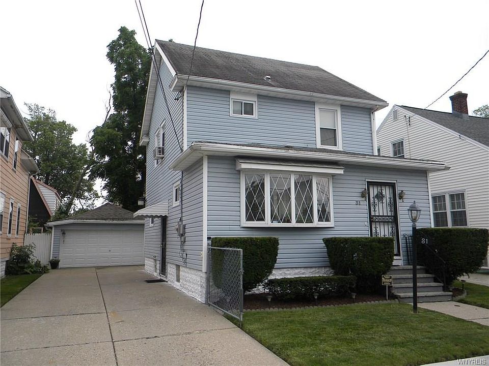 1st image of 31 Martha Ave