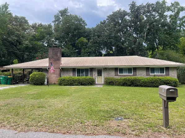 10 2nd Ave, Ridgeland, SC 29936