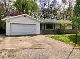 408 N Clark St, Greenup, IL 62428