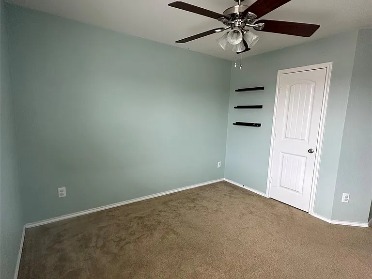 1248 Hyde Park Dr — Photo 34