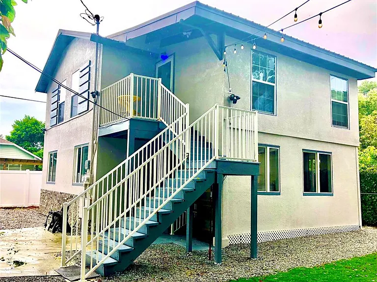 7301 N Dixon Ave #B — Photo 1
