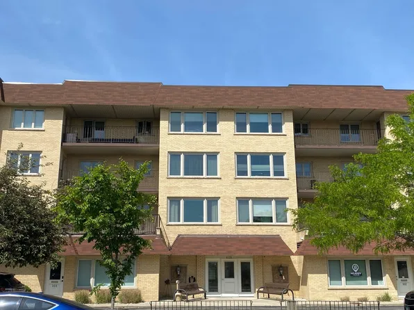 6121 N Northwest Hwy APT 201, Chicago, IL 60631
