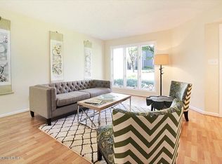 320 Crescent Spring Dr, Louisville, KY 40206