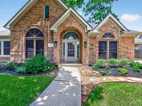 19902 Wood Walk Ln, Humble, TX 77346