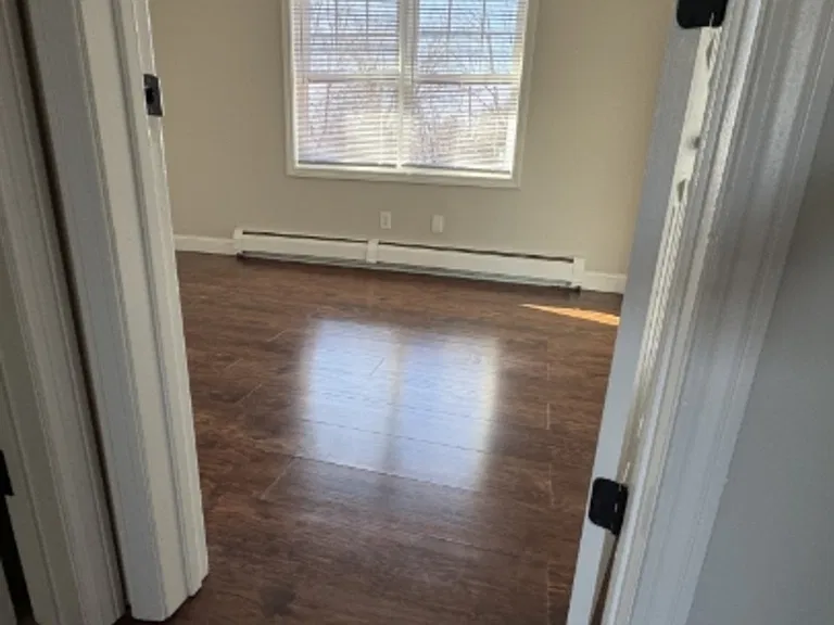 569 Center St #7 — Photo 16
