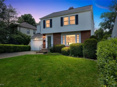 2152 Campus Rd, Beachwood, OH, 44122
