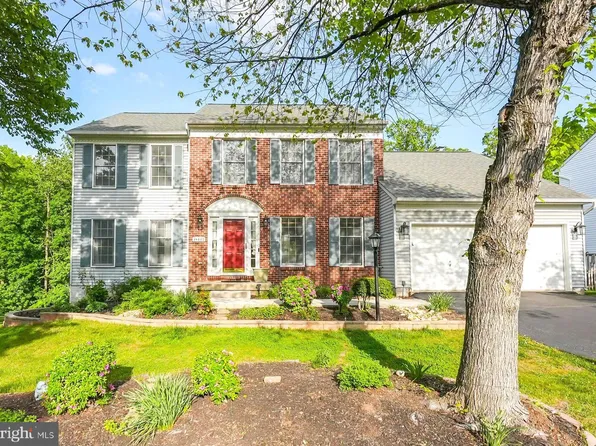 16117 Kennedy St, Woodbridge, VA 22191