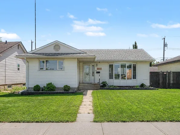 5407 106th Ave NW, Edmonton, AB T6A 1G1