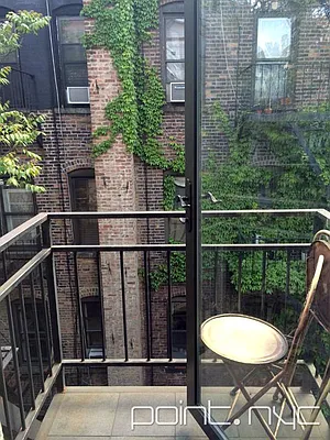 Rented by Point NYC | media 34