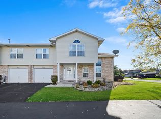 18069 Vista Dr, Country Club Hills, IL