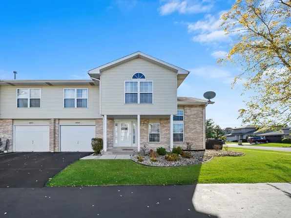 18069 Vista Dr, Country Club Hills, IL 60478