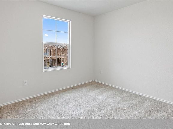 5th image of 382 Euclid Ln