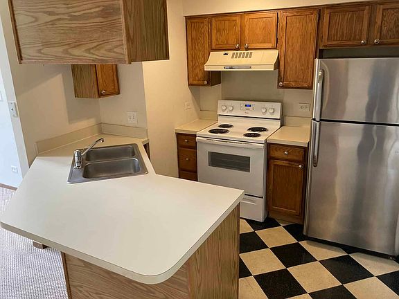 5th image of 1333 E Wyndham Cir APT 205