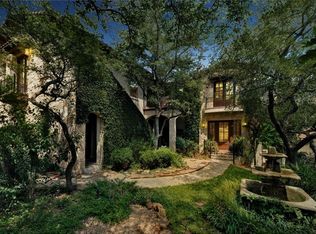 5 Stillmeadow Ct, The Hills, TX 78738