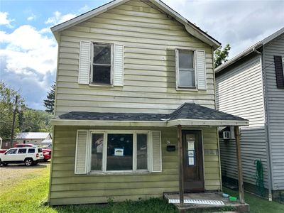421 S Franklin St, Titusville, PA, 16354