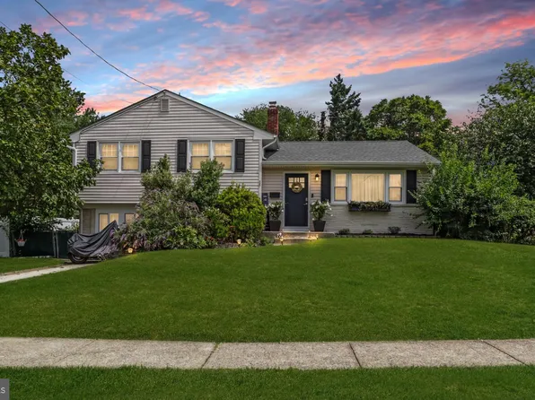 29 Tilford Rd, Somerdale, NJ 08083