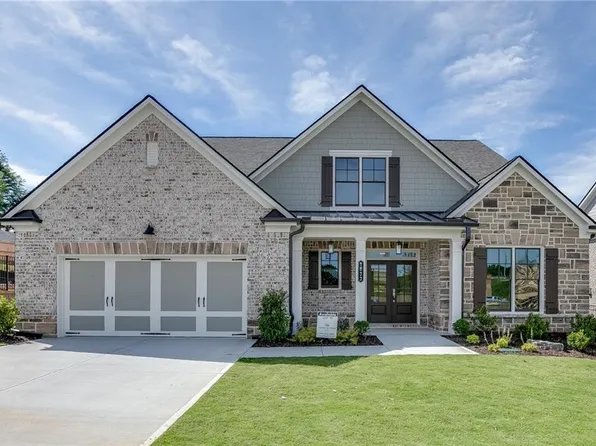 1833 Piney Bend Dr, Buford, GA 30518