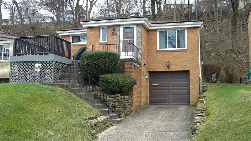 3963 Boulevard Dr photo 1