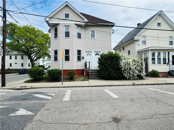 22 Priscilla Ave, Providence, RI 02909