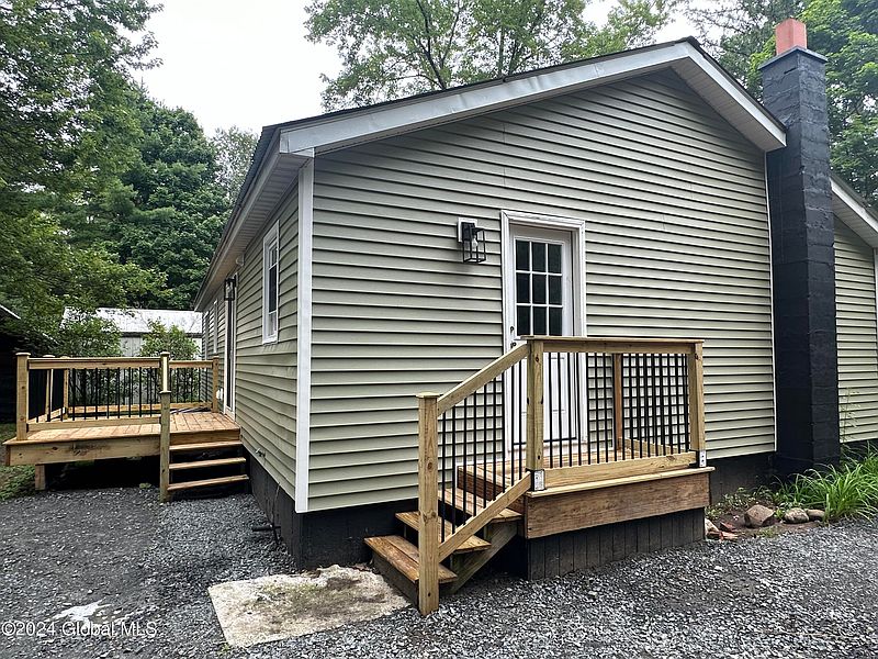 2nd image of 234 REIDEL Road